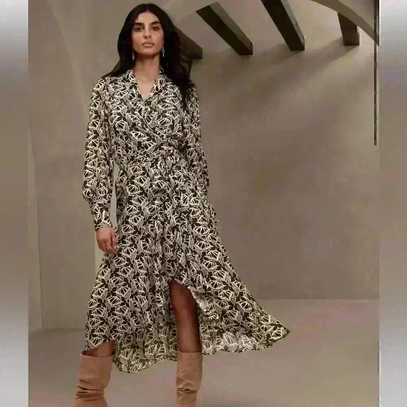 Banana Republic SILKY WRAP MAXI DRESS - Picture 2 of 8